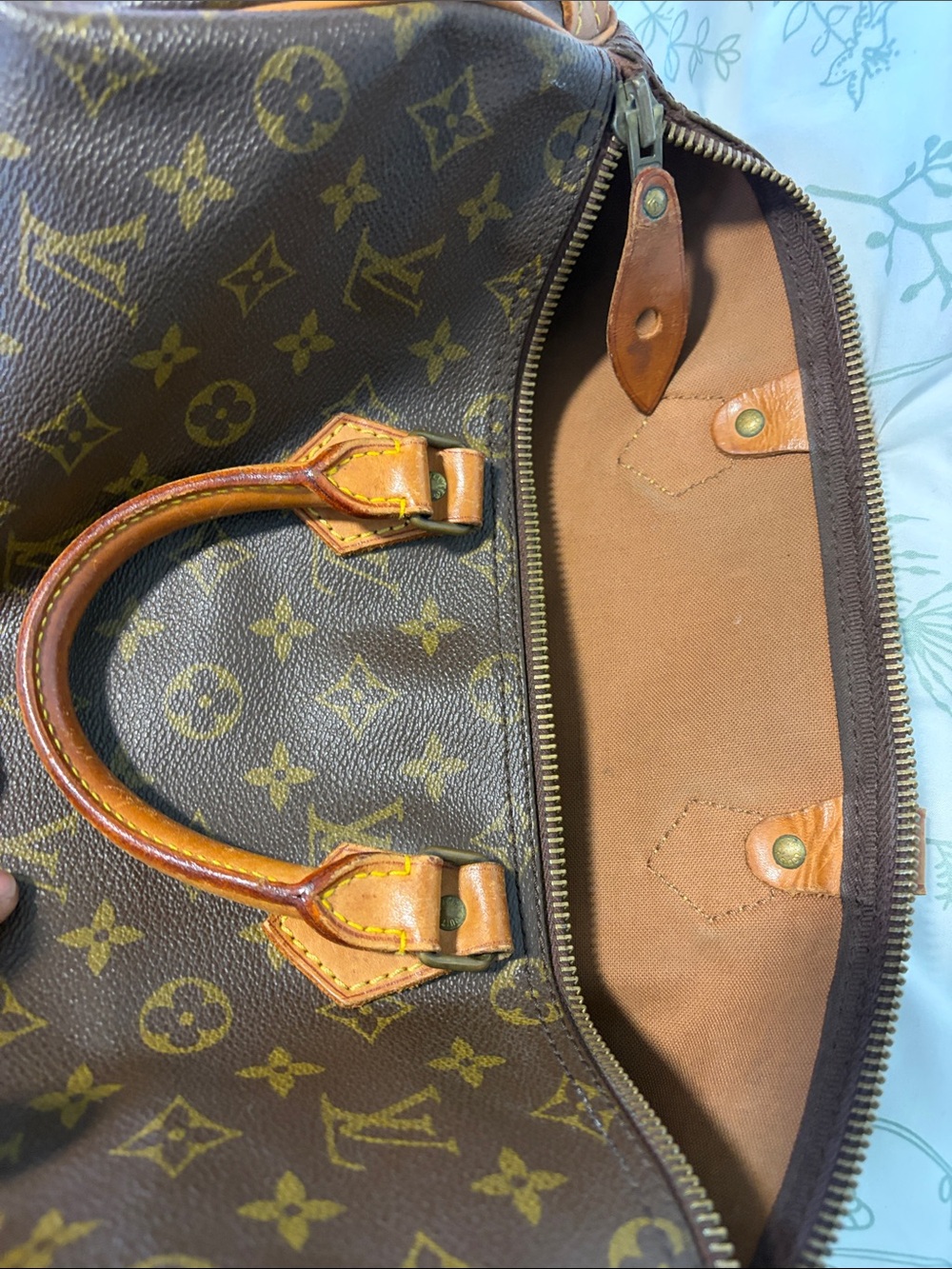 Louis Vuitton handbag. Speedy 40 Authentic - Picture 10 of 11